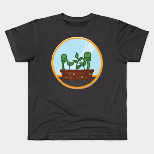 Growing seeds Kids T-Shirt